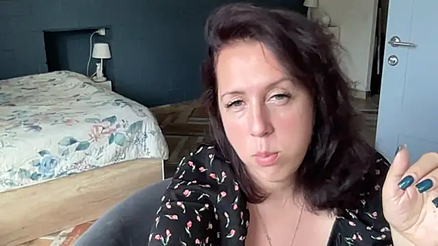 Snapshot of Hannah_ocean chatting on 3, 7, 2026 Hannah ocean online show from 3, 7, 2026