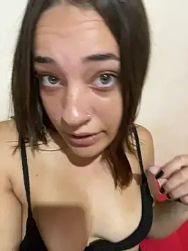 Snapshot of marinalopessss chatting on 3, 7, 2026 marinalopessss online show from 3, 7, 2026