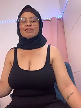 Amira-sult online show from 19, 7, 2026