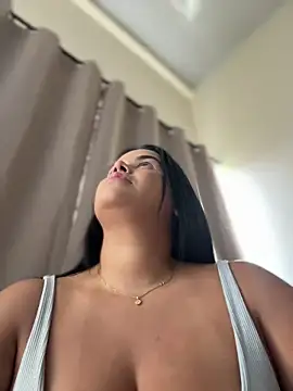 Snapshot of AliceStarshine chatting on 6, 1, 2026 AliceStarshine online show from 6, 1, 2026