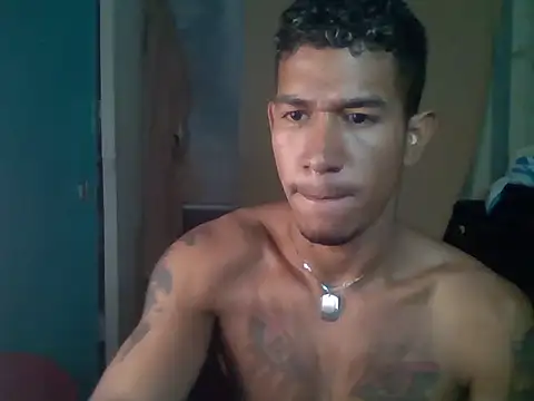 Snapshot of Albertt21cm chatting on 5, 7, 2026 Albertt21cm online show from 5, 7, 2026