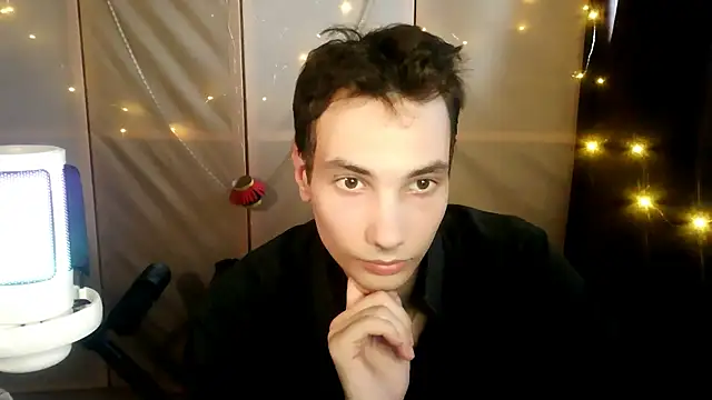 Snapshot of Merlin__Good chatting on 8, 7, 2026 Merlin Good online show from 8, 7, 2026