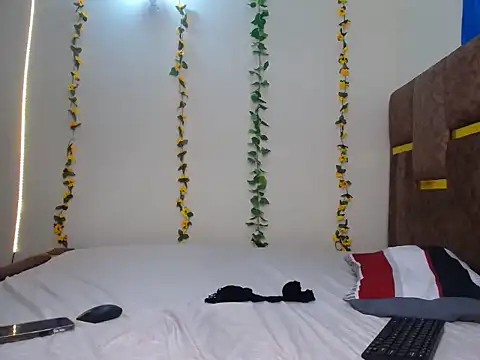 Snapshot of Sexy_Taliaa chatting on 7, 7, 2026 Sexy Taliaa online show from 7, 7, 2026