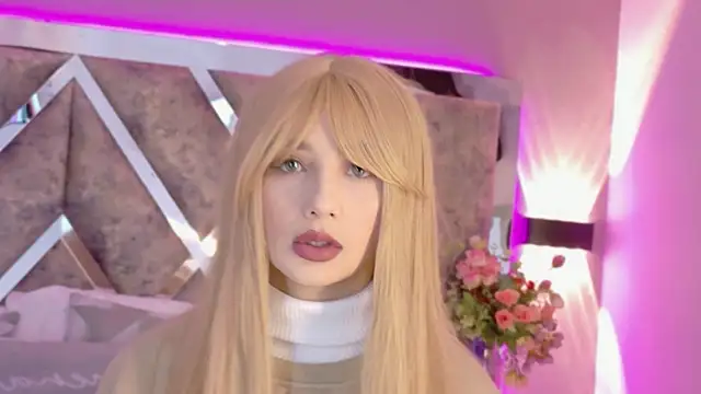 Snapshot of EmmaDuvall chatting on 15, 7, 2026 EmmaDuvall online show from 15, 7, 2026