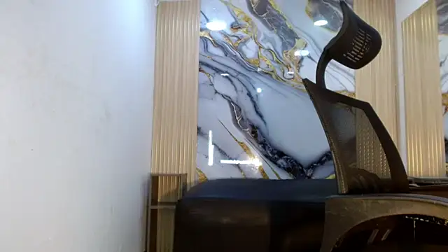 Snapshot of AuroraMilano chatting on 12, 7, 2026 AuroraMilano online show from 12, 7, 2026