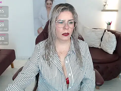 Snapshot of leylamia chatting on 9, 7, 2026 leylamia online show from 9, 7, 2026