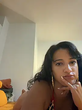 AishaLoveX online show from 15, 7, 2026