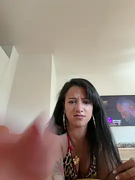 AishaLoveX online show from 24, 7, 2026
