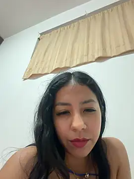 Snapshot of kari_rive chatting on 21, 7, 2026 kari rive online show from 21, 7, 2026
