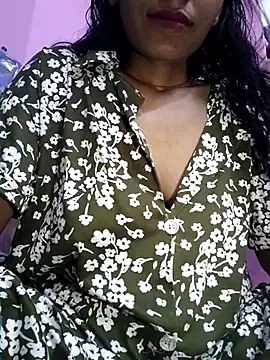 Snapshot of Cute-palak-001 chatting on 24, 7, 2026 Cute-palak-001 online show from 24, 7, 2026