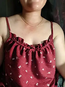 Snapshot of Nganquynh_2k2 chatting on 13, 7, 2026 Nganquynh 2k2 online show from 13, 7, 2026