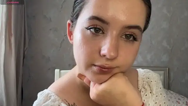 Selena Liann online show from 14, 7, 2026