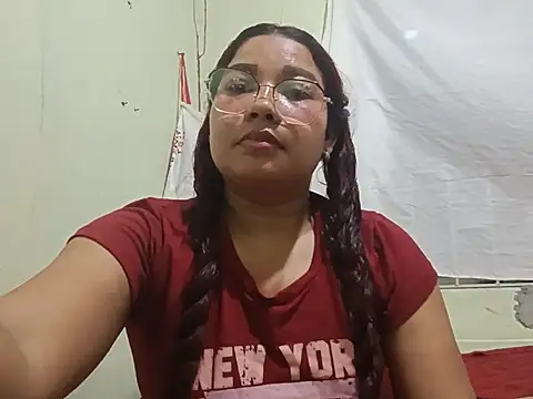 Stella rouge online show from 16, 7, 2026