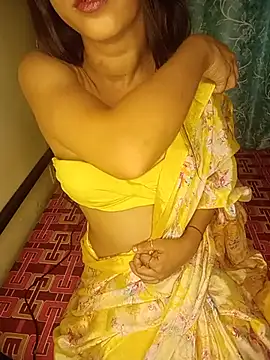 Snapshot of Yourteen_baby chatting on 20, 7, 2026 Yourteen baby online show from 20, 7, 2026