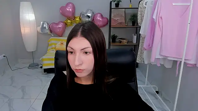 Diana Thompson online show from 25, 7, 2026