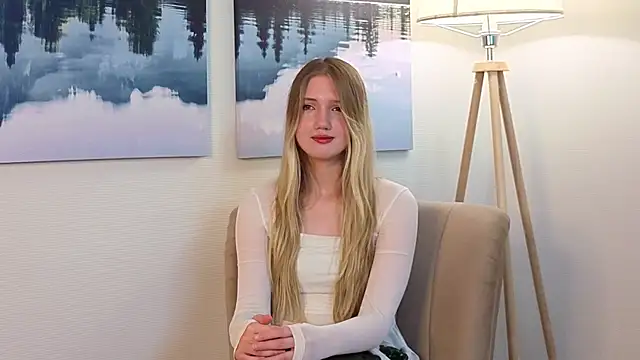 Snapshot of ArielleMabon chatting on 16, 7, 2026 ArielleMabon online show from 16, 7, 2026