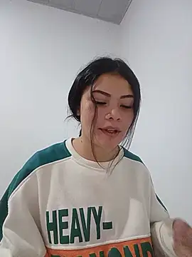 LoveLilly  online show from 28, 7, 2026