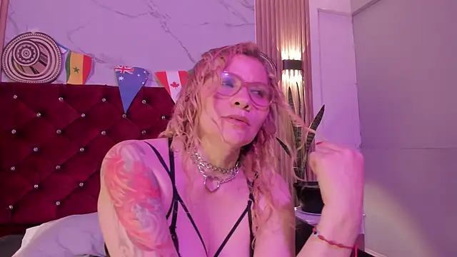 Antonella-Milf online show from 16, 7, 2026
