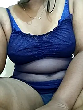 Snapshot of mallugrl_u chatting on 21, 7, 2026 mallugrl u online show from 21, 7, 2026