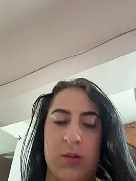 Snapshot of brenda_tilly chatting on 18, 7, 2026 brenda tilly online show from 18, 7, 2026