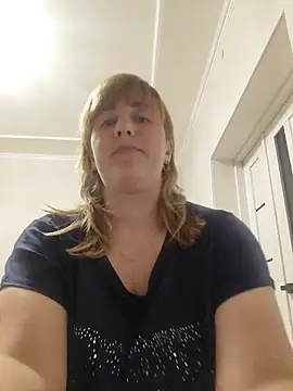Snapshot of velvetsky323 chatting on 17, 7, 2026 velvetsky323 online show from 17, 7, 2026