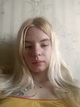  HiCharlotte  online show from 28, 7, 2026