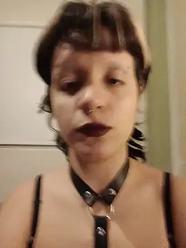 julietverss online show from 24, 7, 2026