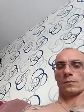 Snapshot of Andrei400308 chatting on 28, 7, 2026 Andrei400308 online show from 28, 7, 2026