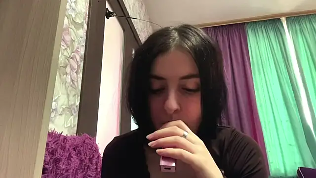 Snapshot of RochelleTrossbach chatting on 22, 7, 2026 RochelleTrossbach online show from 22, 7, 2026