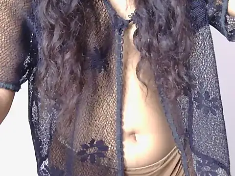 Snapshot of sexy-_kammo chatting on 23, 7, 2026 sexy- kammo online show from 23, 7, 2026