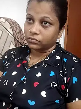 Snapshot of Jillukutty143 chatting on 25, 7, 2026 Jillukutty143 online show from 25, 7, 2026