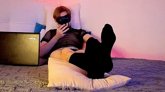 plokoon  online show from 23, 7, 2026