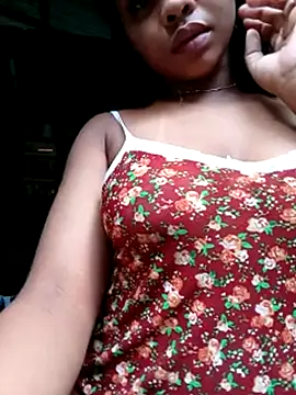 Snapshot of _lulu19 chatting on 31, 7, 2026 lulu19 online show from 31, 7, 2026