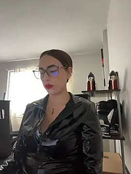 Snapshot of valery_mistress chatting on 23, 7, 2026 valery mistress online show from 23, 7, 2026