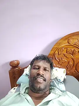 Snapshot of Sweetcouple606 chatting on 1, 8, 2026 Sweetcouple606 online show from 1, 8, 2026