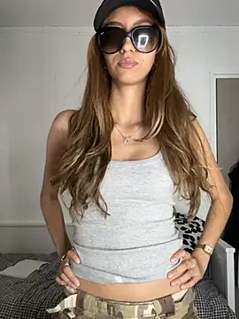 sarahliet online show from 27, 7, 2026