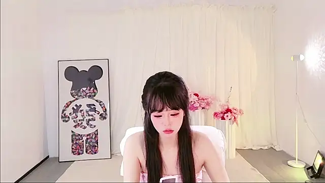 xiaoxie-yes online show from 28, 7, 2026