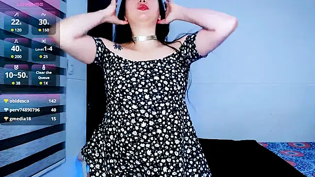 Snapshot of victoriatvac chatting on 27, 7, 2026 victoriatvac online show from 27, 7, 2026