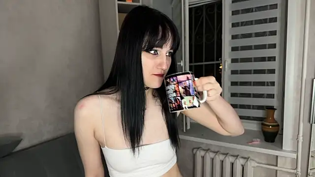 Snapshot of H0lyM0ly chatting on 28, 7, 2026 H0lyM0ly online show from 28, 7, 2026