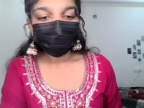 TANNU SONI  online show from 3, 8, 2026