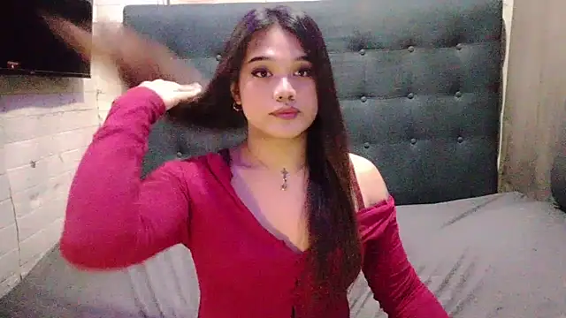 Snapshot of FoxxyJesa chatting on 4, 6, 2026 FoxxyJesa online show from 4, 6, 2026