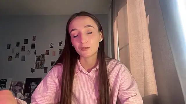 Snapshot of MerilynPlenty chatting on 31, 7, 2026 MerilynPlenty online show from 31, 7, 2026