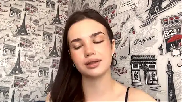 Snapshot of AngeliaCagnon chatting on 5, 8, 2026 AngeliaCagnon online show from 5, 8, 2026