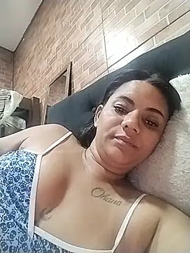 Snapshot of Brenda_sales69 chatting on 4, 8, 2026 Brenda sales69 online show from 4, 8, 2026