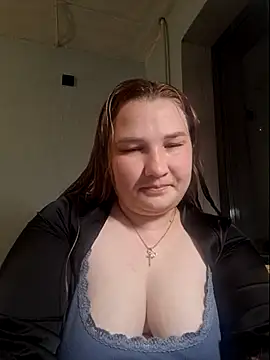 Jullia000 online show from 2, 8, 2026