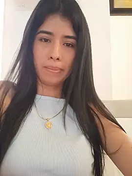 Snapshot of Alana_2026 chatting on 5, 8, 2026 Alana 2026 online show from 5, 8, 2026