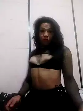 Snapshot of Allimlove chatting on 5, 8, 2026 Allimlove online show from 5, 8, 2026