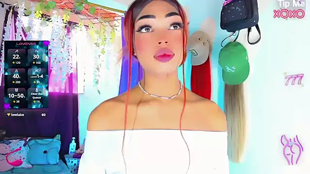 Snapshot of babysharoll_01 chatting on 7, 8, 2026 babysharoll 01 online show from 7, 8, 2026