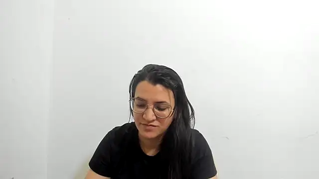 MARILYN GARCIA online show from 16, 9, 2025