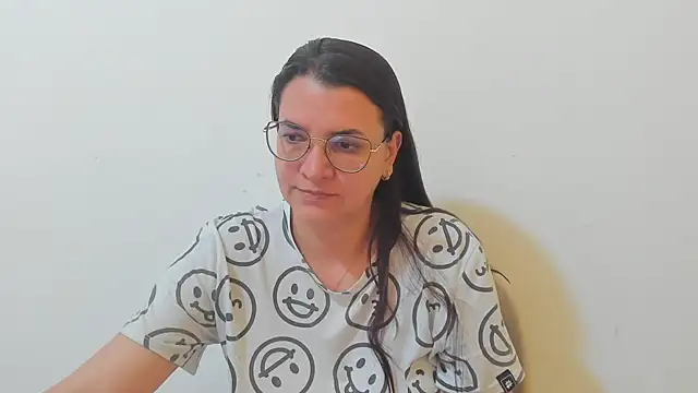 MARILYN GARCIA online show from 6, 10, 2025